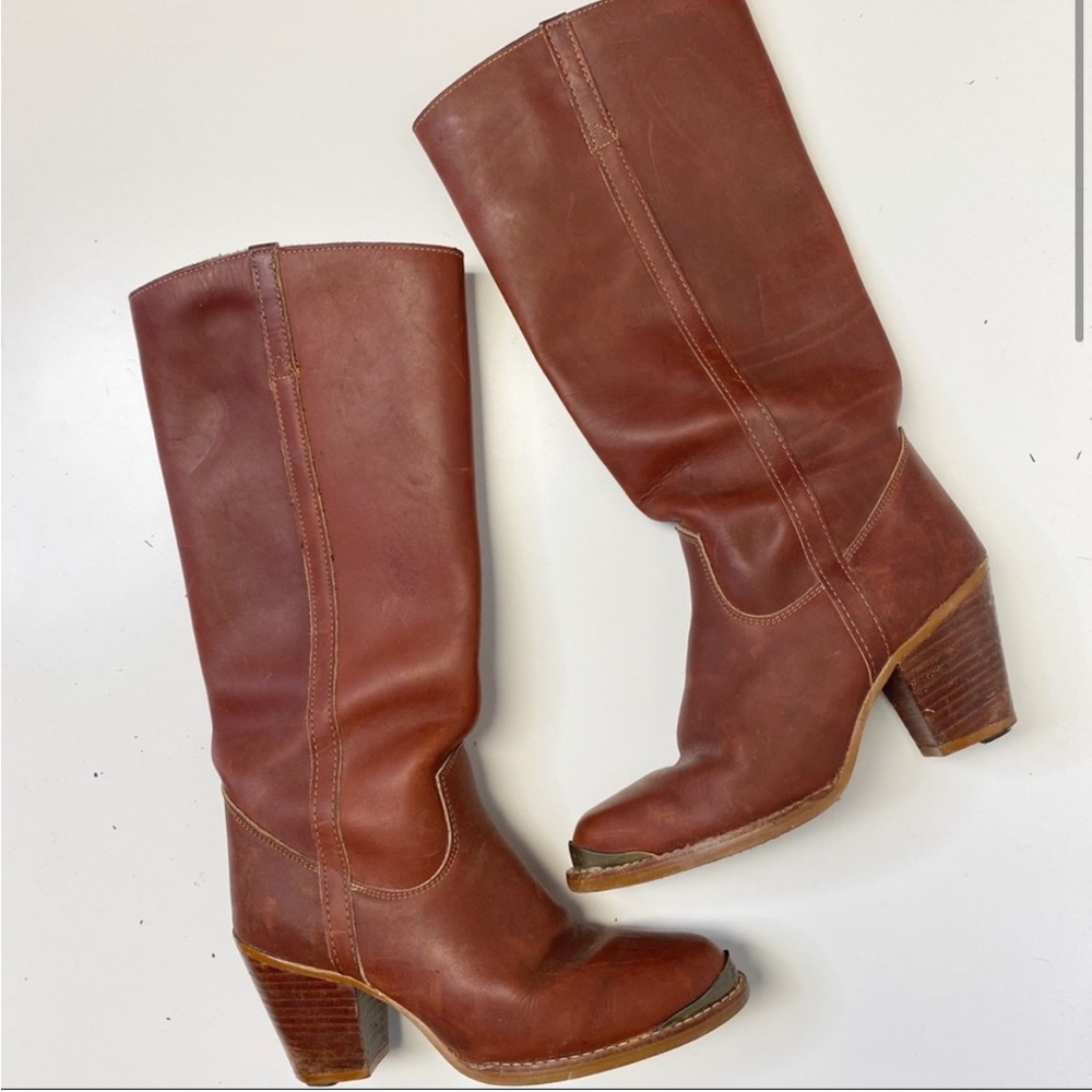 Zodiac Tall Cognac Leather Boots Brass Tip Toe 7.5 EUC